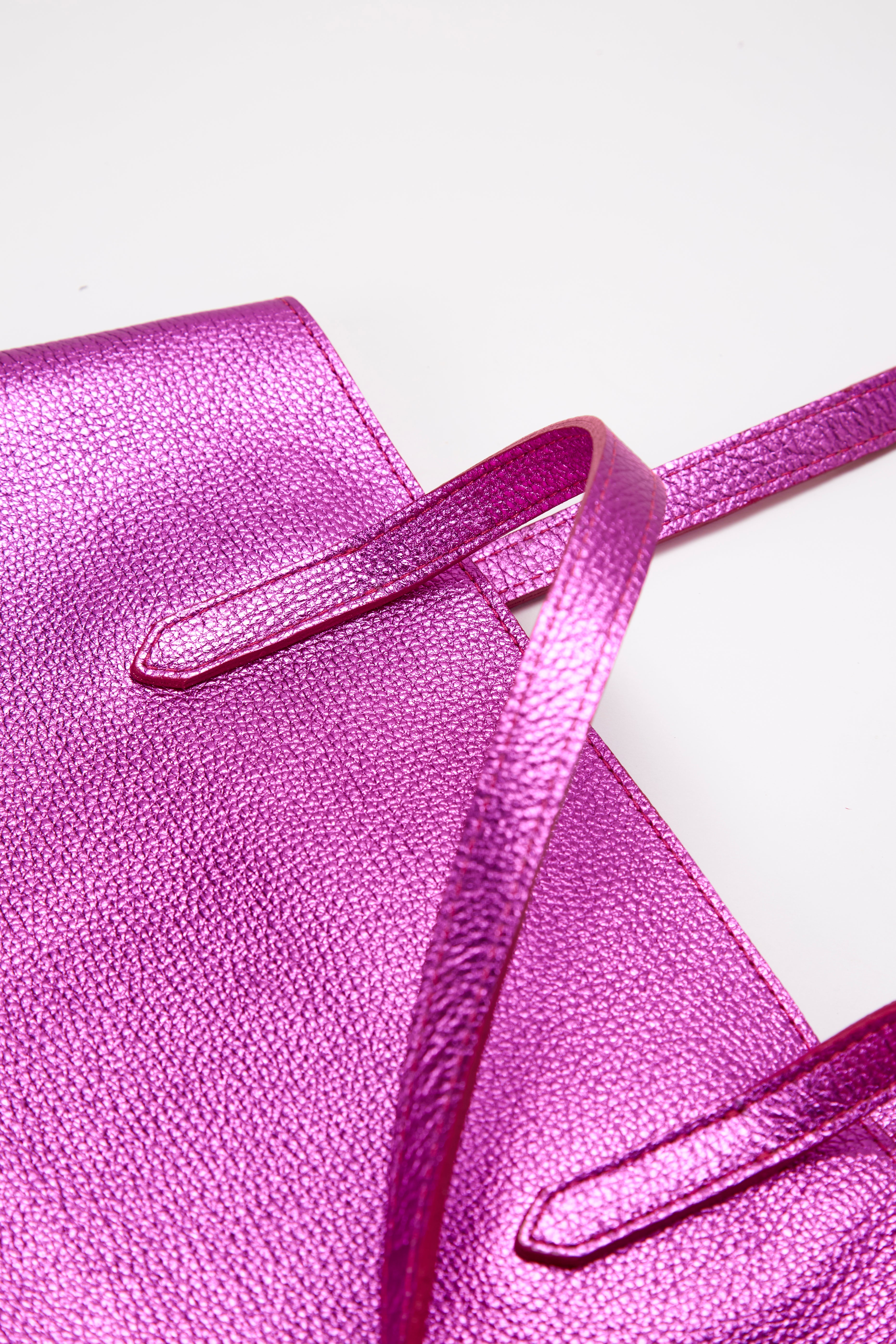 EVERYTHING FUCHSIA